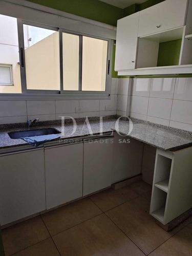 Departamento En Venta En Villa Del Parque, Capital Federal, Buenos Aires