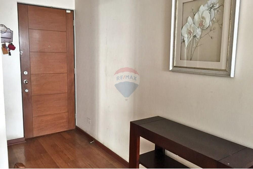 Se Vende Depto. 3d+2b+est. Y Bod Recoleta