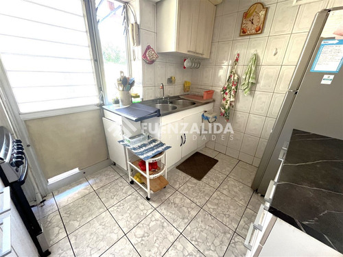Casa En Venta De 3 Dorm. En Las Condes