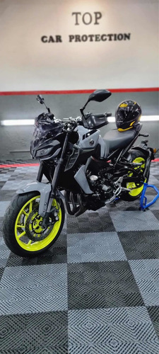 Imagen 2 de 19 de Yamaha Mt09 Naked