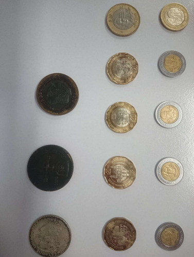 Lote De 13 Monedas Antiguas Y Conmemorativas. 