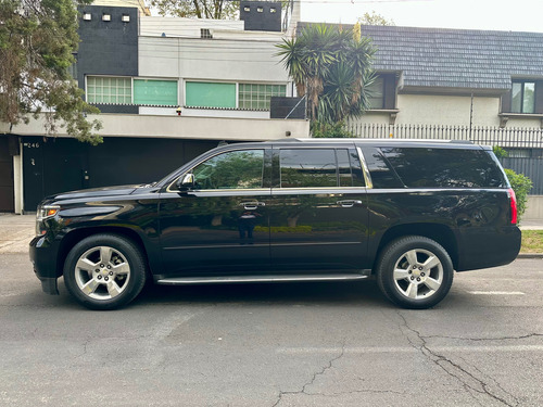 Chevrolet Suburban 5.3 Ltz V8 4wd 2da Cubo At