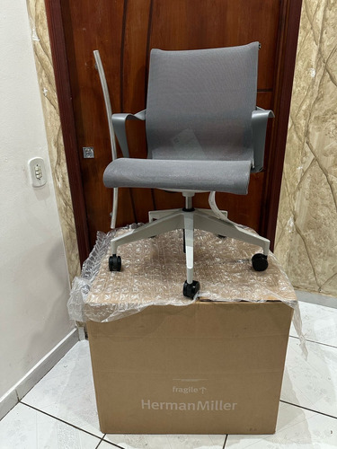 Cadeira Herman Miller Setu Entrego Grátis Sp Capital Platinada Mersh (Usado)