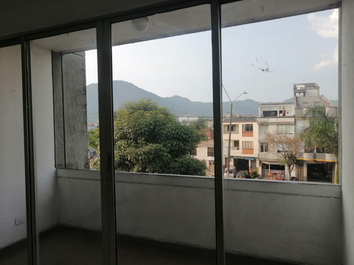 Apartamento En Venta En Av 30 De Agosto/pereira (279056609).