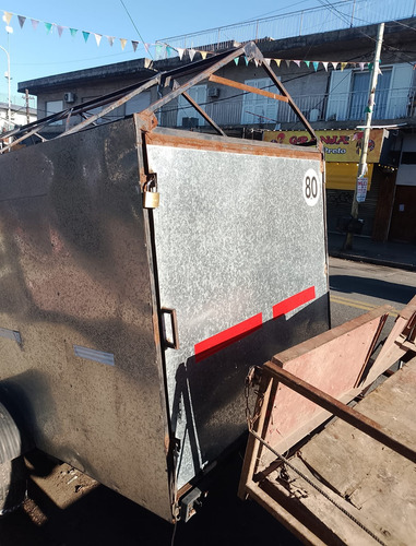 Vendo Trailler Excelente Estado. Mide Largo 2,70. Alto 1,70