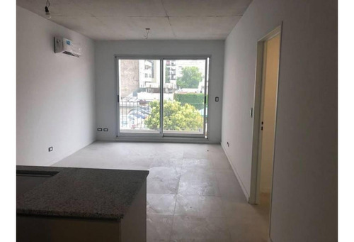 Venta De Departamento De 2 Ambientes En Almagro