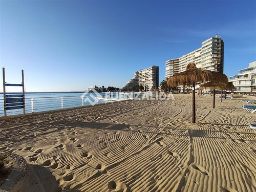 Dpto 3d 2b 109m2 - Arriendo Año Corrido - 2 Estacionamientos