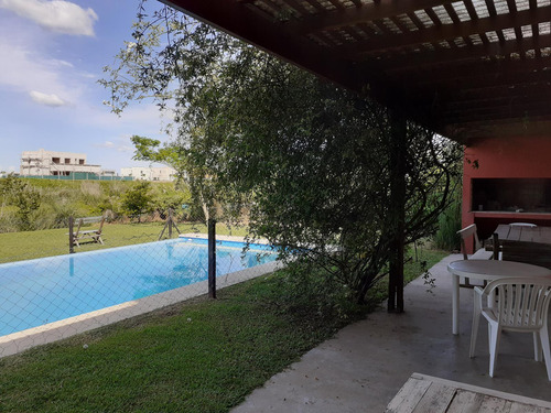 Casa En  Alquiler Temporal Con Pileta El Canton Escobar