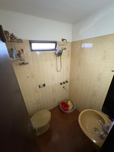 Casa De 3 Dormitorios En B Los Naranjos Patio Con Asador Y Escritura