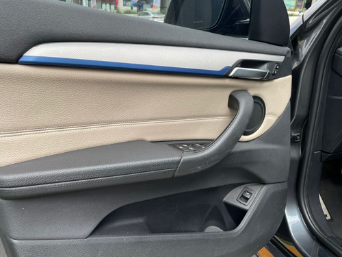 Imagen 11 de 15 de Bmw X1 M Sport 2017 Gris