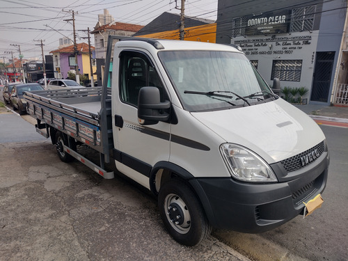 Iveco Daily 35s14 2018 Unico Dono Raro Estado De Conservação