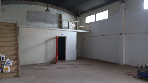 Imagen 16 de 22 de Local + Galpon/deposito En Venta. Sobre Av. Sabattini 4300, Zona Ideal.