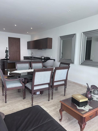 ¡tu Nuevo Hogar Te Está Esperando En El Edificio Townsquare!