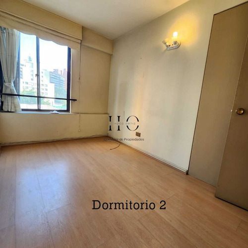 Amplio Departamento En Las Condes (27498)