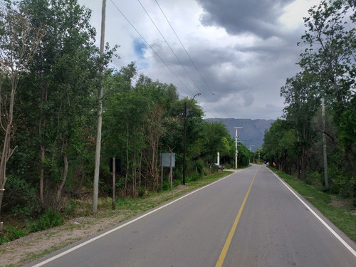 Terreno En Venta En Zona Comercial, Escucho Ofertas!