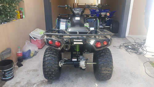 Kawasaki Brute Force 300 2017 280 Km /kawacolor