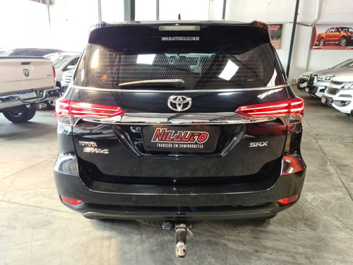 Imagem 5 de 9 de Toyota Hilux Sw4 2.8 Srx 4x4 16v Turbo Intercooler Diesel