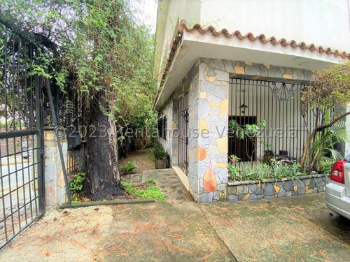 Casa En Venta En La Florida Caracas 2 Niveles Terraza Vista Al Avila