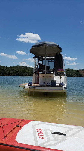 Lancha Ventura 300