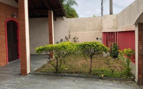 Imagem 3 de 14 de Casa Com 3 Quartos, Piscina E Churrasqueira Em Itanhaém/sp