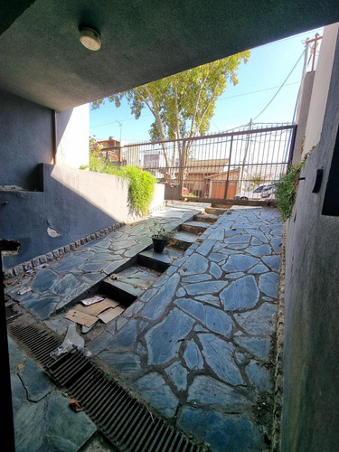 Casa Con Jardín + Parrilla + Garaje En Munro