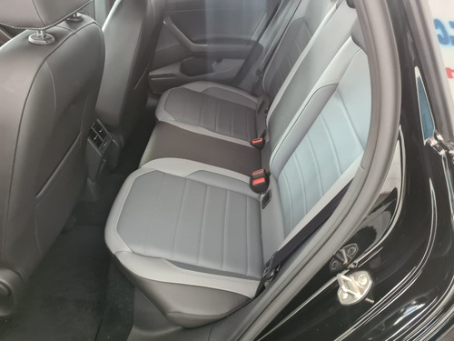 Imagem 14 de 16 de Volkswagen Nivus Highline 1.0 200 Tsi Flex Aut. Sem Entrada