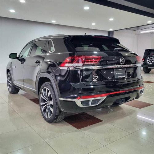Volkswagen Cross Sport 3.6 R-Line At