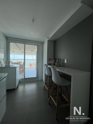Departamento En Venta En Edificio Miami Boulevard Ii, A Pasos Del Mar