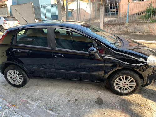 Fiat Punto 2011 1.4 Attractive Flex 5p