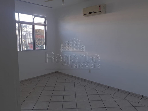 Imagem 4 de 15 de Apartamento A Venda Com 2 Quartos No Bairro Trindade Em Florianopolis. - V-81324