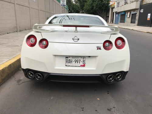Nissan Gtr Biturbo Premium 2015 (nuevo, De Coleccion)