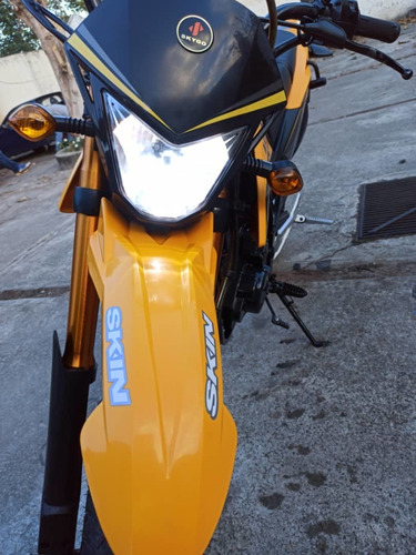 Motos Loncin Rover 250