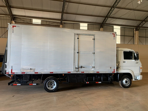 Imagem 10 de 10 de Volkswagen 8.160 C/ Plataforma 2015
