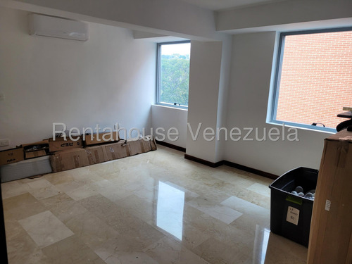 Impactante Apartamento Los Naranjos De Las Mercedes 24-19656
