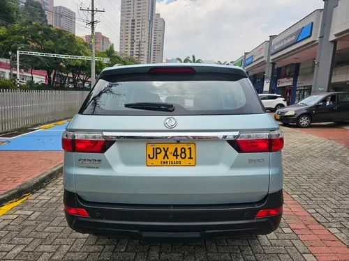 Dfsk Glory 560 1.8cc Mt 2020