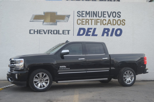 Imagen 7 de 15 de Chevrolet Cheyenne High Country 2018 Negra