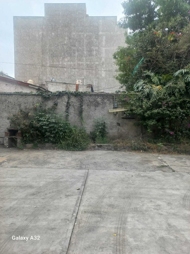 Terreno En Esquina
