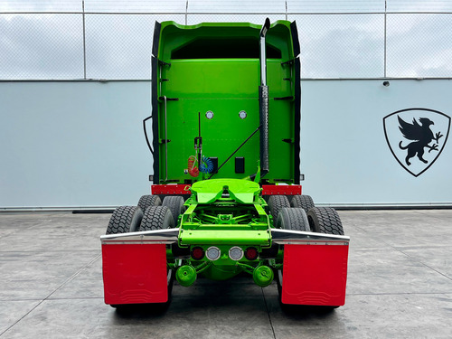 Kenworth T680 2017