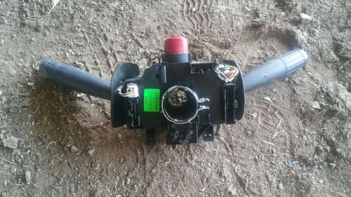 Llave Bajo Volante Fiat Palio 2007