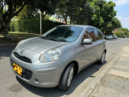 Nissan March  Advance | MercadoLibre