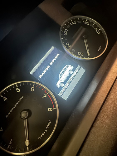 Range Rover Sport Autobiography; V8 Supercargada 520 Hp
