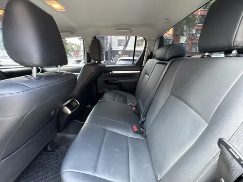 Toyota Hilux 4.0l Tp 4000cc 4x4 7ab Tc R17