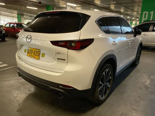 Mazda CX-5 2.5 Grand Touring LX 4