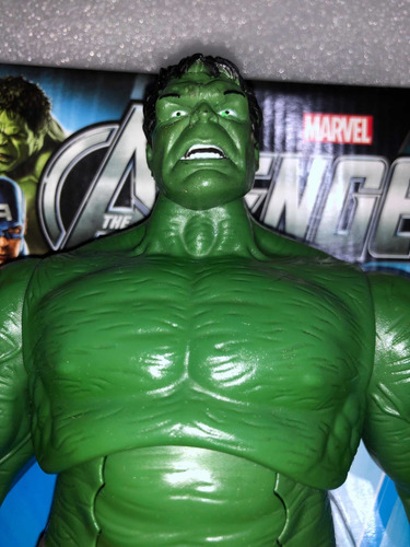 Hulk. Gama Strike. Hasbro