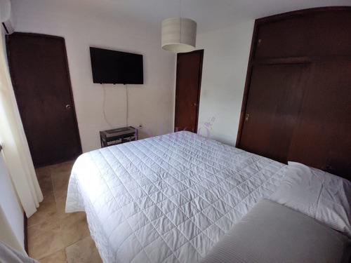 Imagen 20 de 30 de Casa Con 3 Dormitorios, 2 Baños Mas Dependencia, Piscina Y Parillero! - Punta Del Este Marly