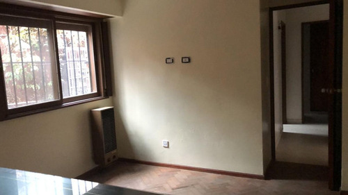 Venta Ph 3 Amb. A Media Cuadra Estación Temperley