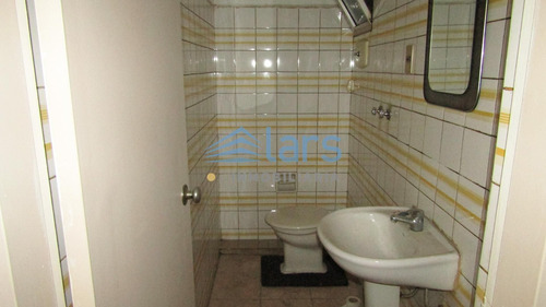 Oficina En Alquiler / Centro - Inmobiliaria Lars