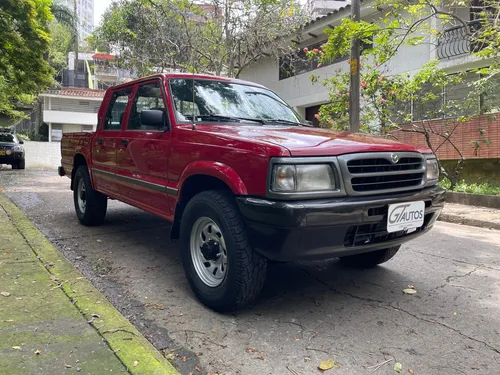 Mazda B2600 2.6 B2600