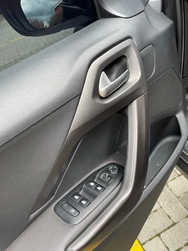 Peugeot 2008 1.6 Active