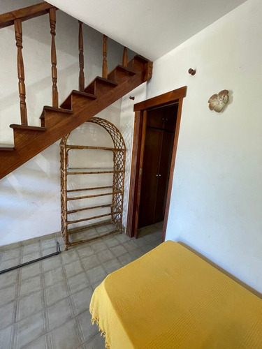 Imagen 8 de 14 de Duplex Con Gas Natural Y Cochera -cod Duo28vta